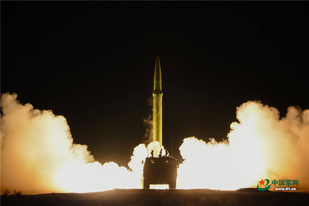 我们在战位报告丨导弹劲旅解锁胜战密码_三级军士长_号手_火箭