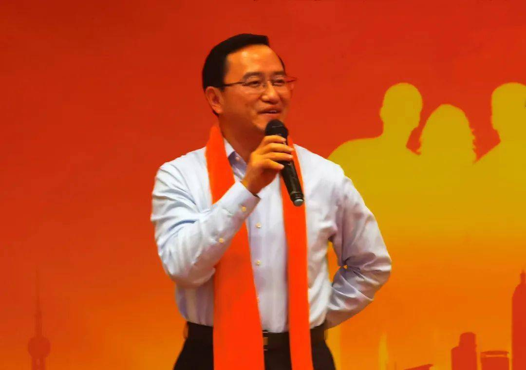 首席财务官朱晓辉就上半年的工作亮点与与会者进行分享.