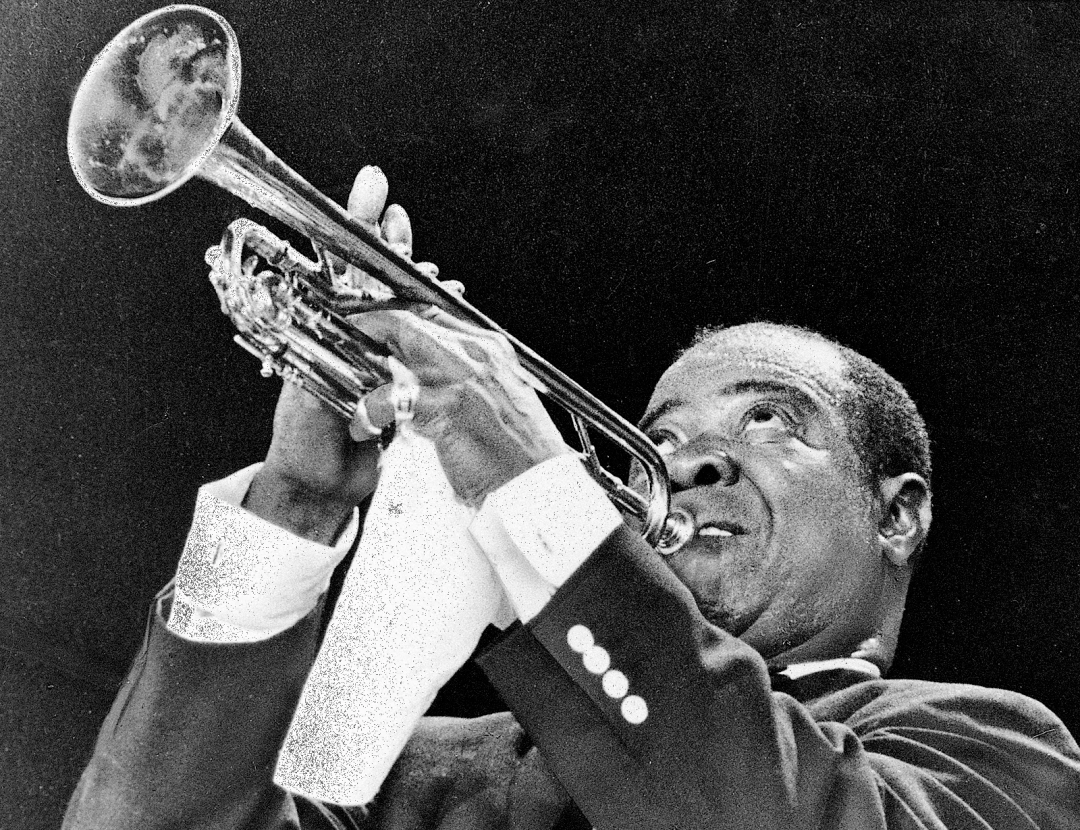 另一个则是路易斯·阿姆斯特朗(louis armstrong,人称"爵士乐之王"