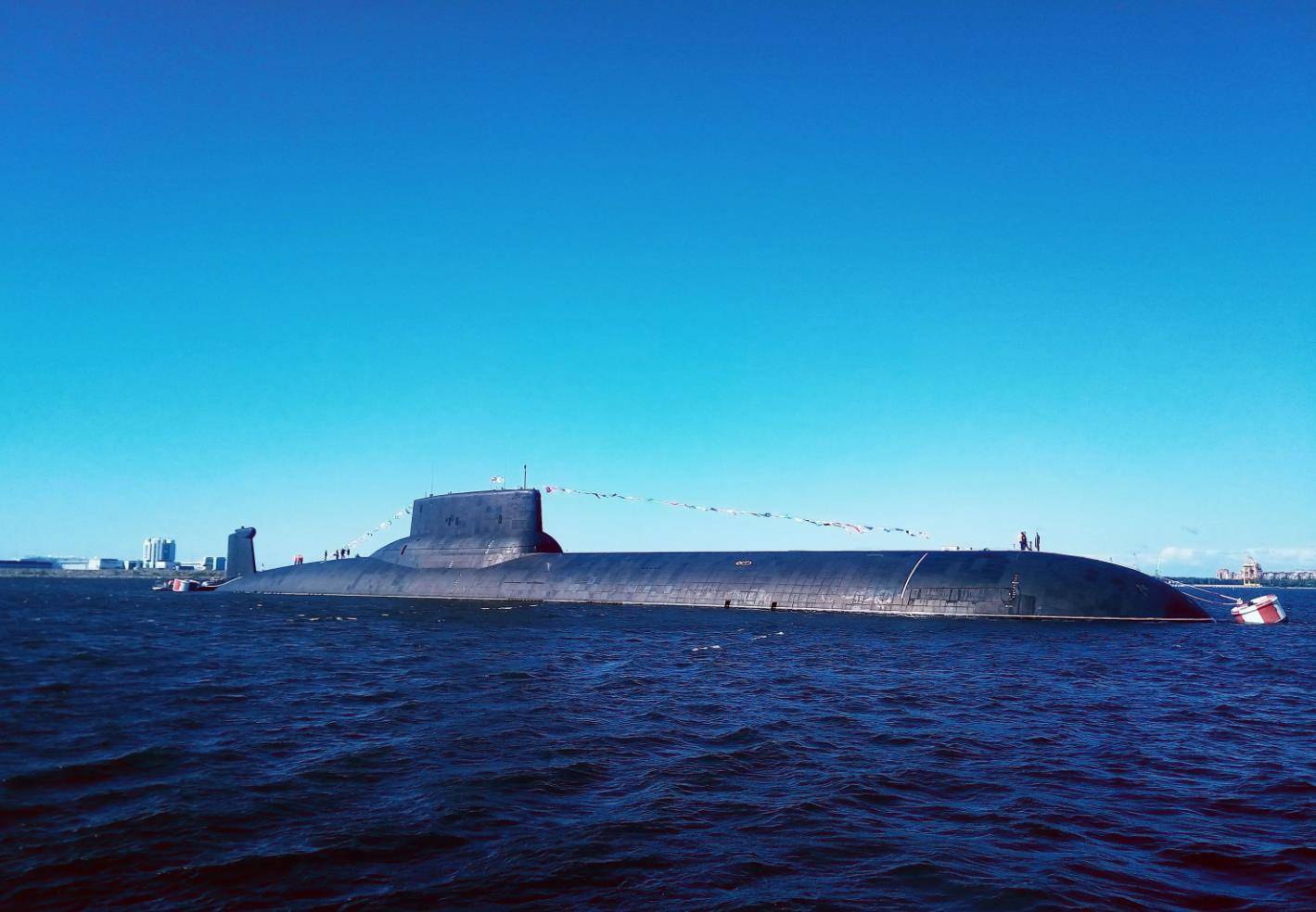 台风级核潜艇,苏联遗留的重磅军事遗产,现在不得不放弃!