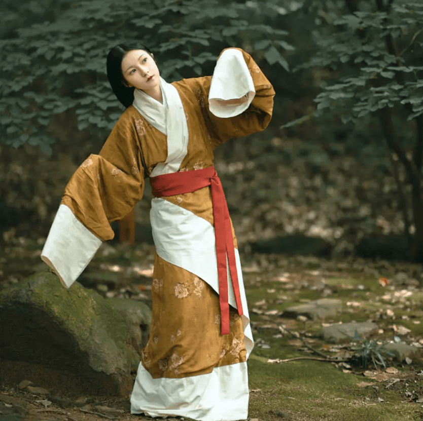 西周女子服饰图片