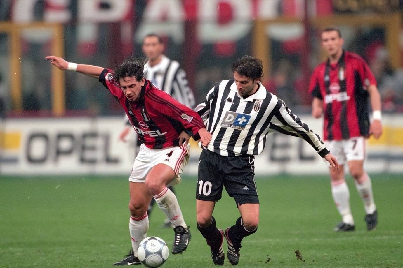 欧冠_阿贾克斯_罗马