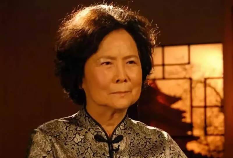 她并不是专业的影视演员,却是杨洁导演最心仪的"白骨精"扮演者