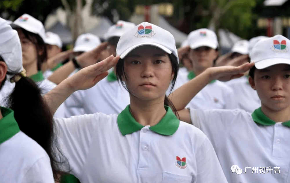 广州各大高中军训风采大pk,哪个学校最亮眼?_中考_政策_资料