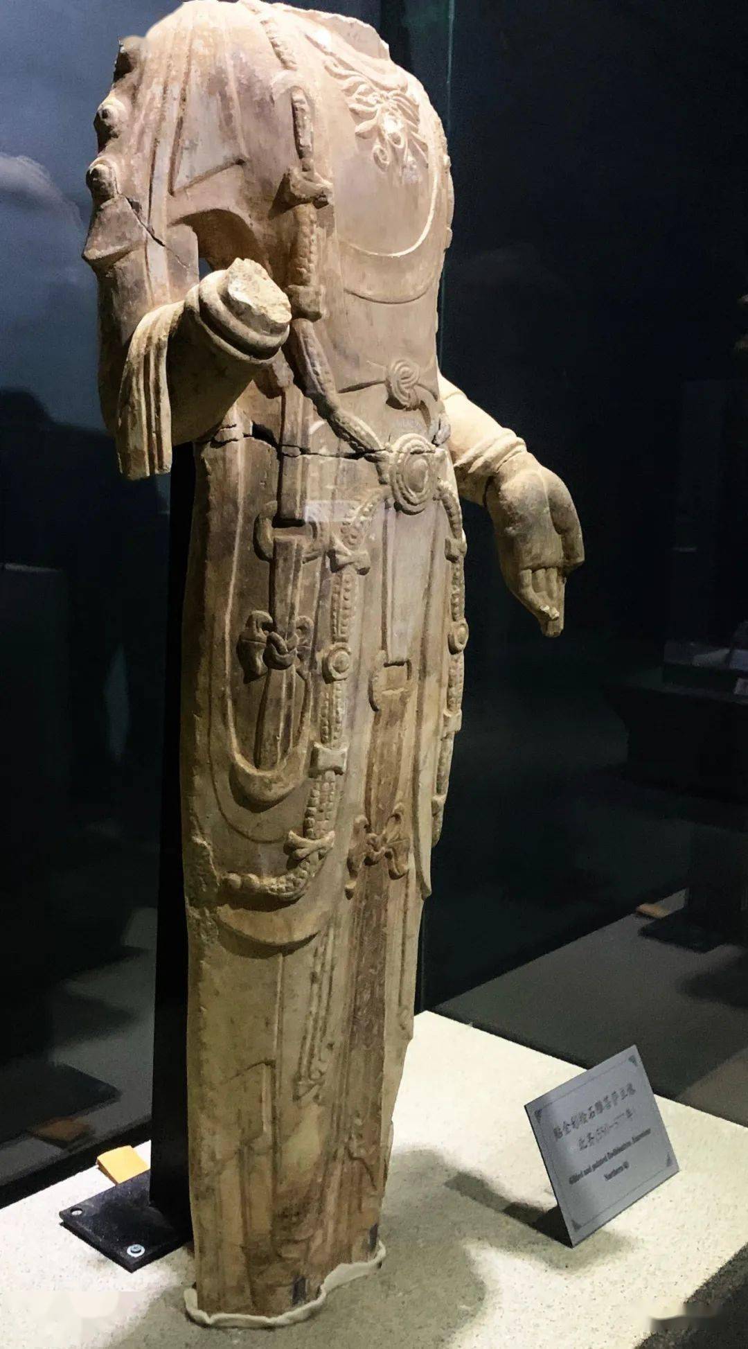 无上神颜在青州:无极斋分享青州博物馆佛像之七_天津博物馆_古代_佛教