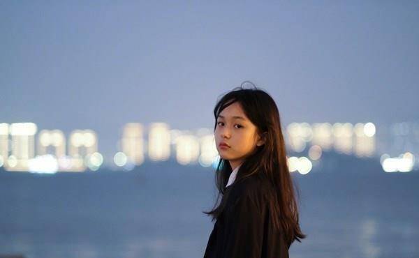 12岁刘楚恬空气浏海学生超像偶像剧女主角_五官_网友_照片