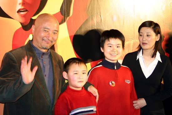 68岁陈佩斯孙女学费曝光!