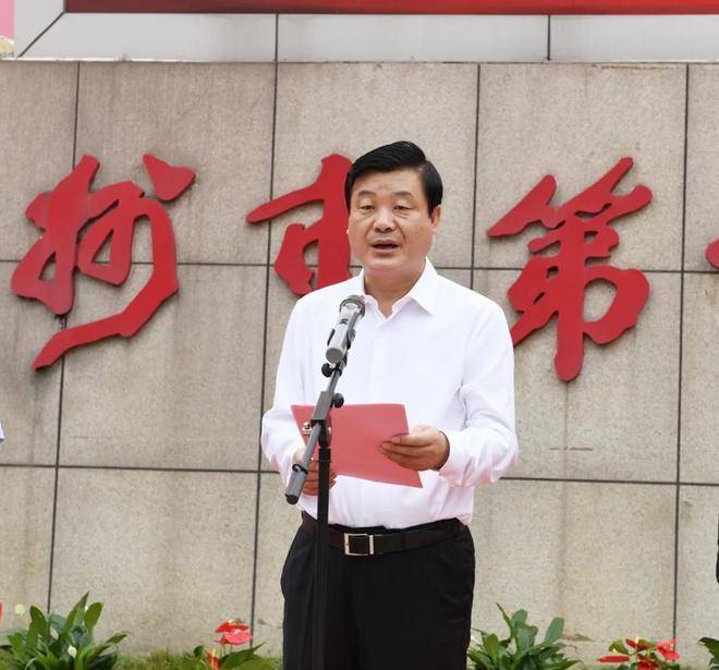 山西忻州两校联盟办学开启基础教育改革发展新征程_温建军_合作_十二