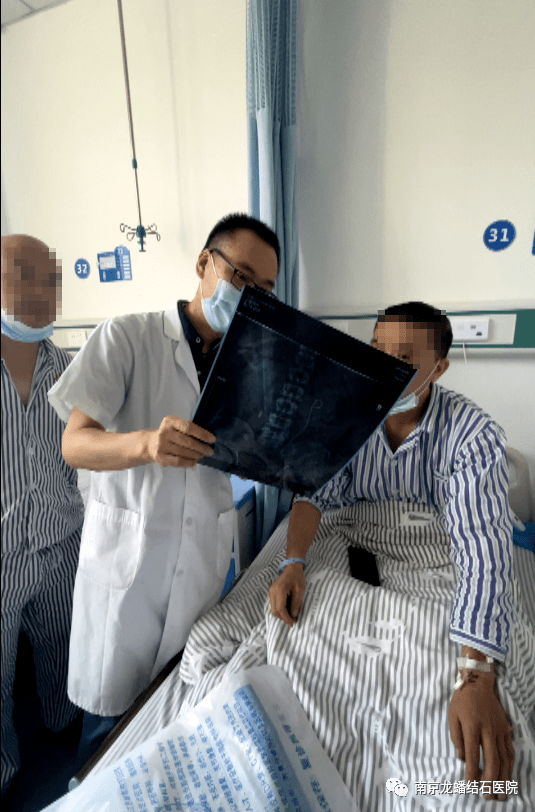 肾结石患者与结石和平相处20年,却不想差点损害肾脏_候先生_治疗_吴伟