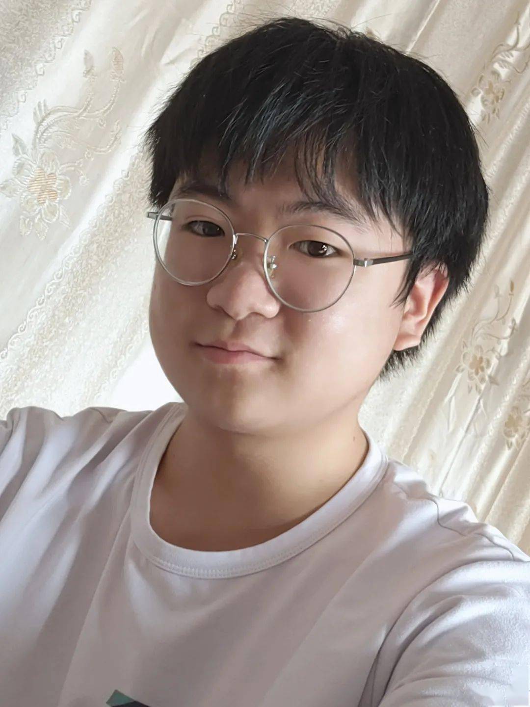 郑明鋆王艾琳李可馨王梓熙肖瑶杨斯航黄佳莉肖梦婷左右滑动查看更多