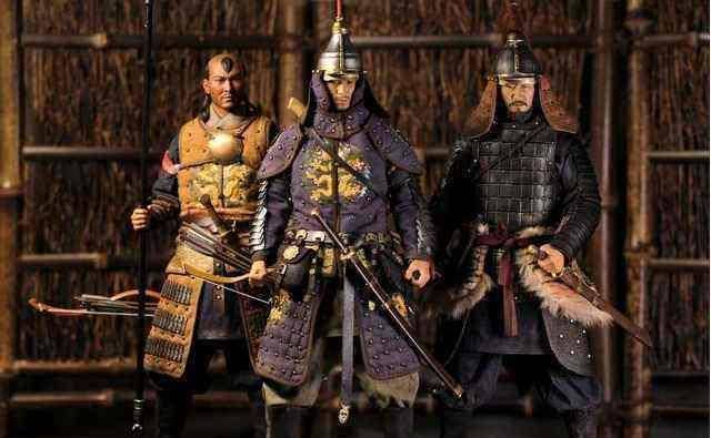 在明朝中期,建州三卫首领李古纳哈,董山等侵扰辽东,于是明朝于1467年