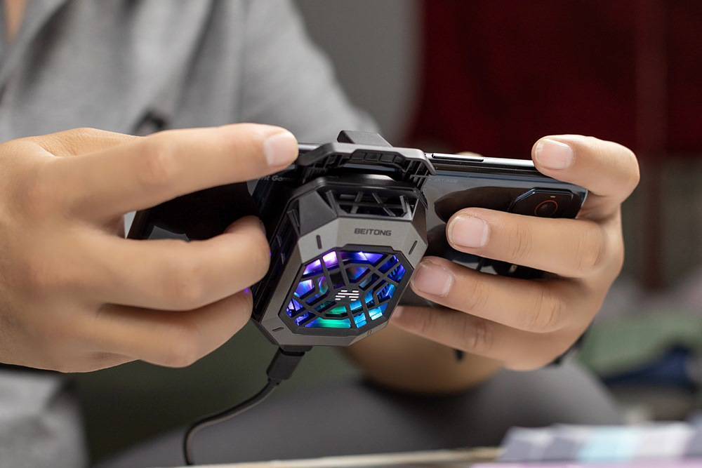 北通千机寒散热器,三档智能控温,让你的手机迅速“退烧”