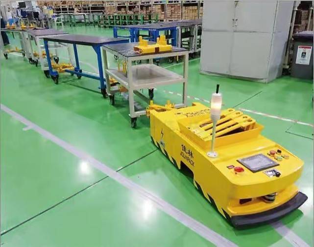 【玖越机器人】京东物流长沙"亚洲一号"投用百余台5g"地狼"agv_智能