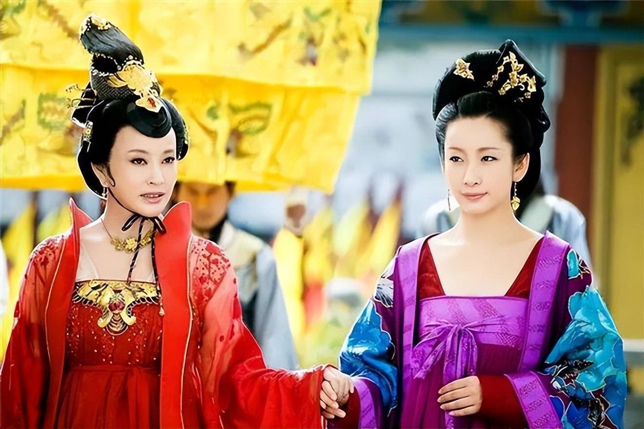 武则天怀孕无法侍寝,看到亲姐姐爬上龙床,便笑着说了6个字_李世民