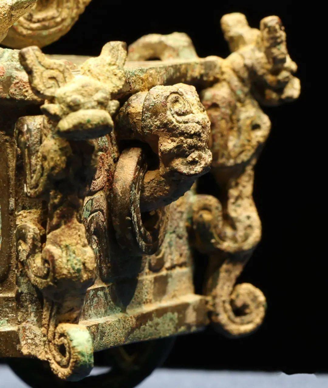 春秋刖人守囿车精赏悦目赏心分享华夏之华山西古代文明精粹特展青铜