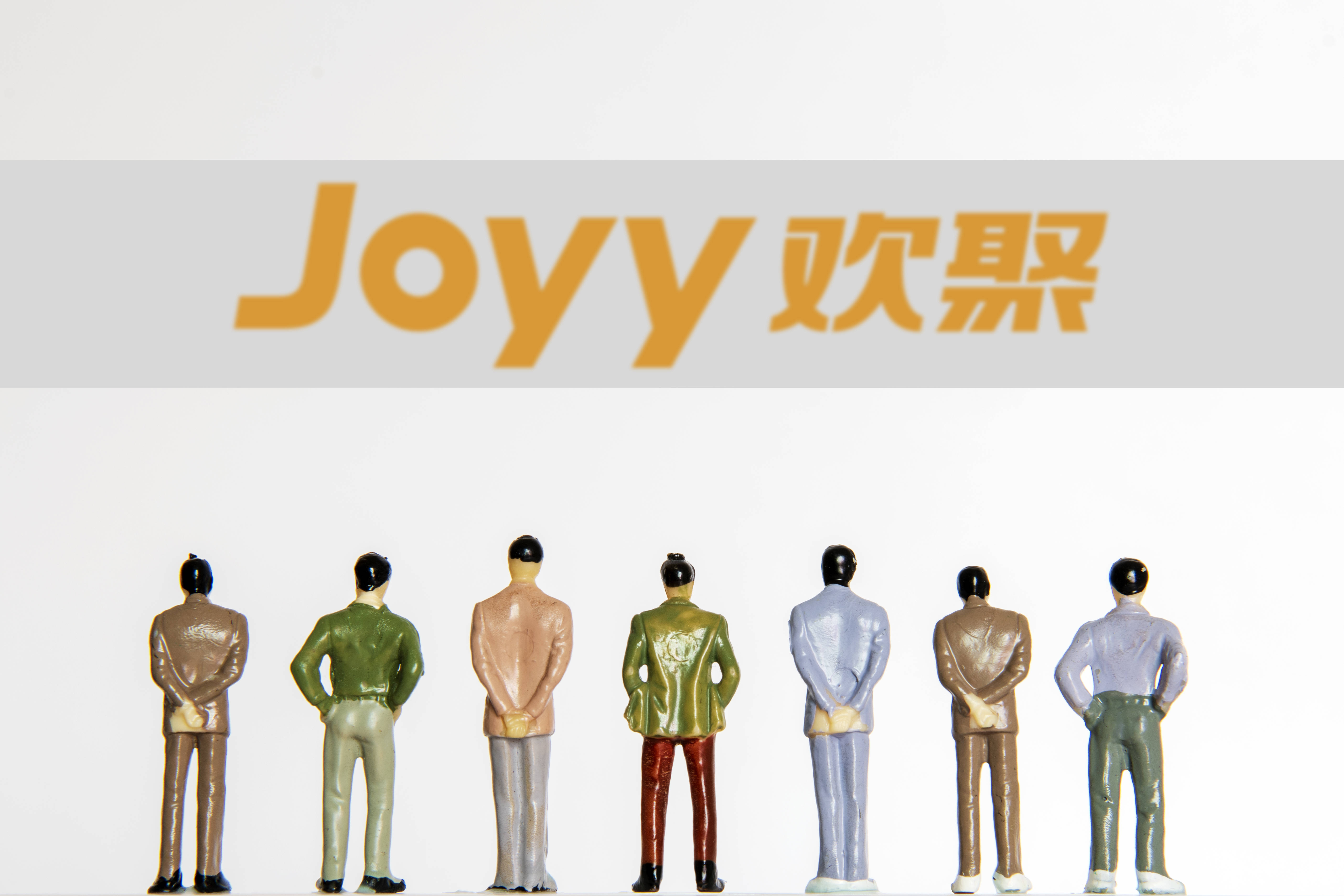 欢聚集团第二季度净营收5.96亿美元同比降10%，净利润1870万美元同比扭亏_用户_Likee_月度