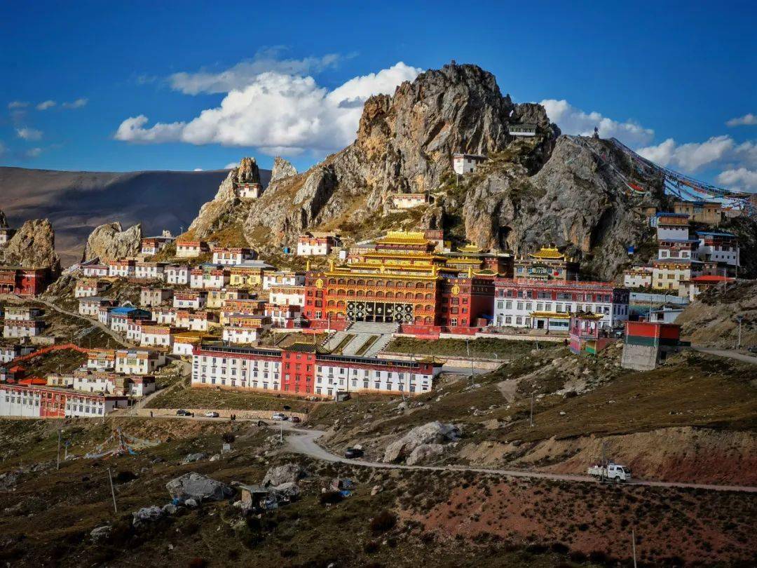 兵器摄影:鱼摆摆摄影:冷兵器摄影:冷兵器宿:丁青充氧酒店(海拔3500米)