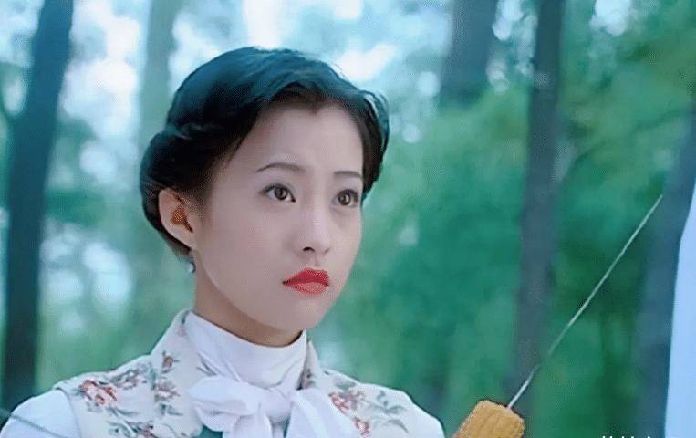 原来《少年黄飞鸿》里的十三姨是她,比关之琳版还美,童年女神_郝蕾_时期_剧中