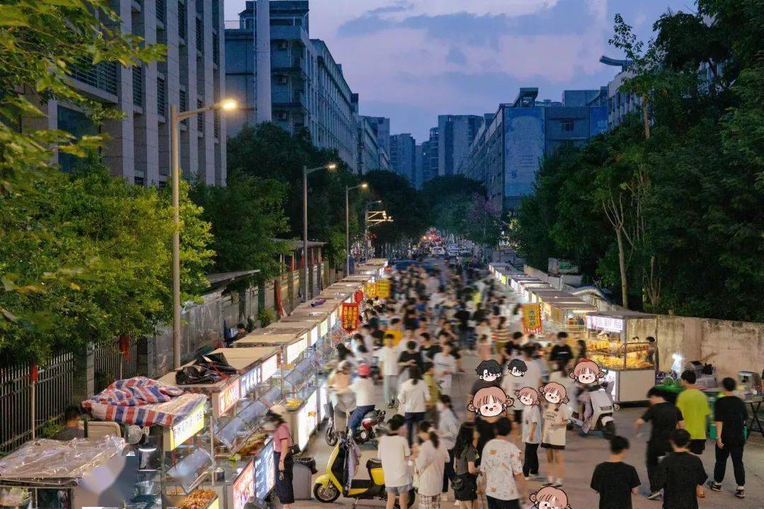 "时隔2个月,漳州的夜市天花板,回来了!"_臭豆腐_美食街_小丸子