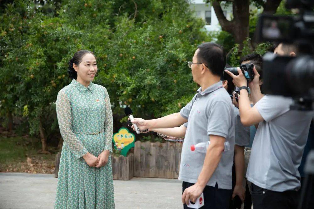 中国_童声_红色