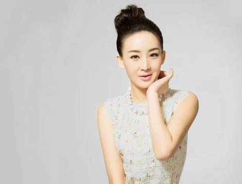 她是孙楠前妻,离婚后单身至今,年近50活成少女_表演_小品_八卦
