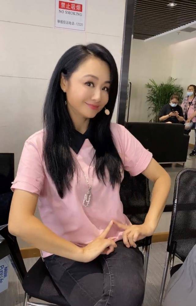 曹颖婷美图片