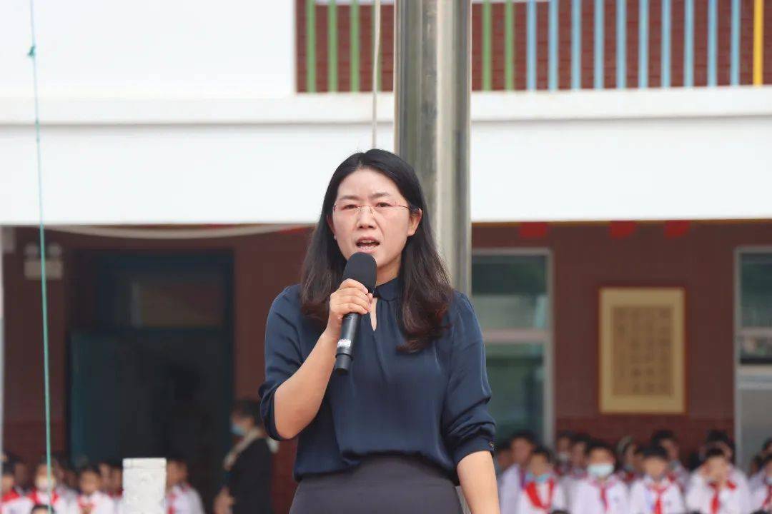 筑梦未来,童心向党——江苏省盐城市聚亨路小学|童心向党_全体师生