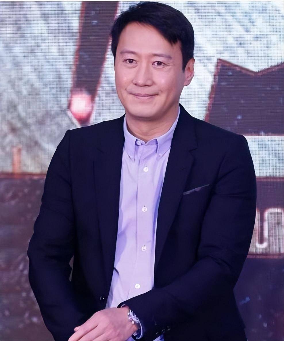 天王化身段子手金句频出,逼疯王濛坑惨队友_乐基儿_白龙王_婚姻