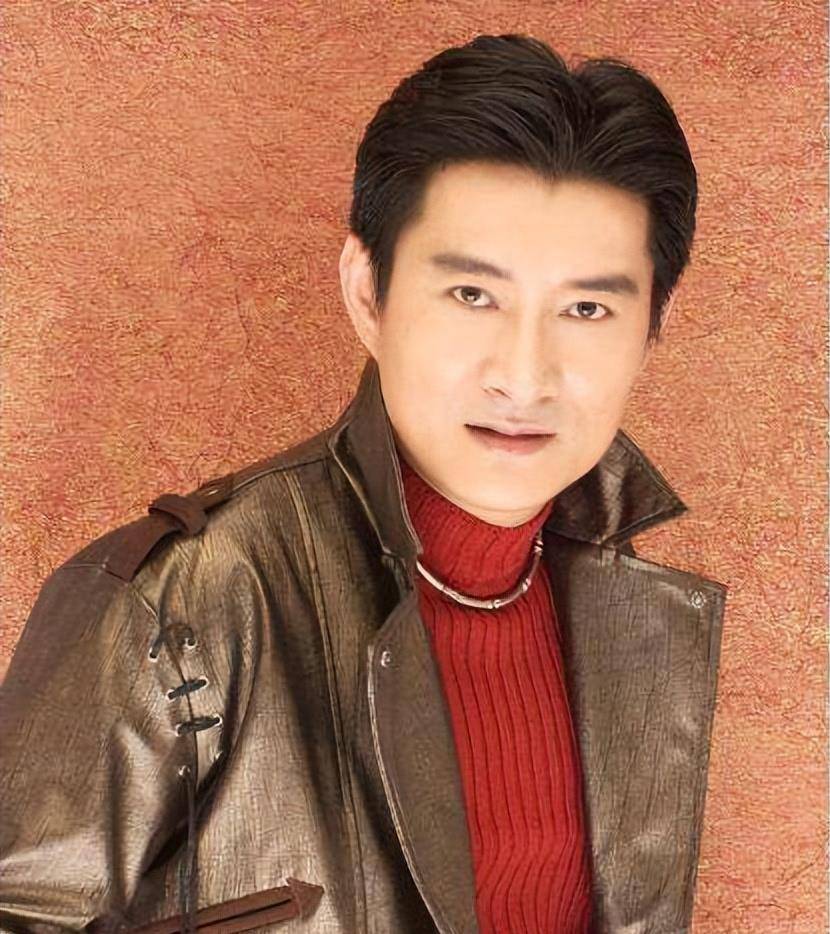 起底歌手黄安:"论台湾爱国艺人我排第二,没人敢排第一"_父亲_小时候