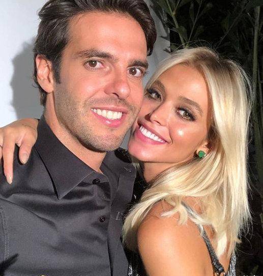 23岁模特妻子怀孕,前妻卡罗琳所生长子已11岁_卡洛琳娜_孩子_巴西