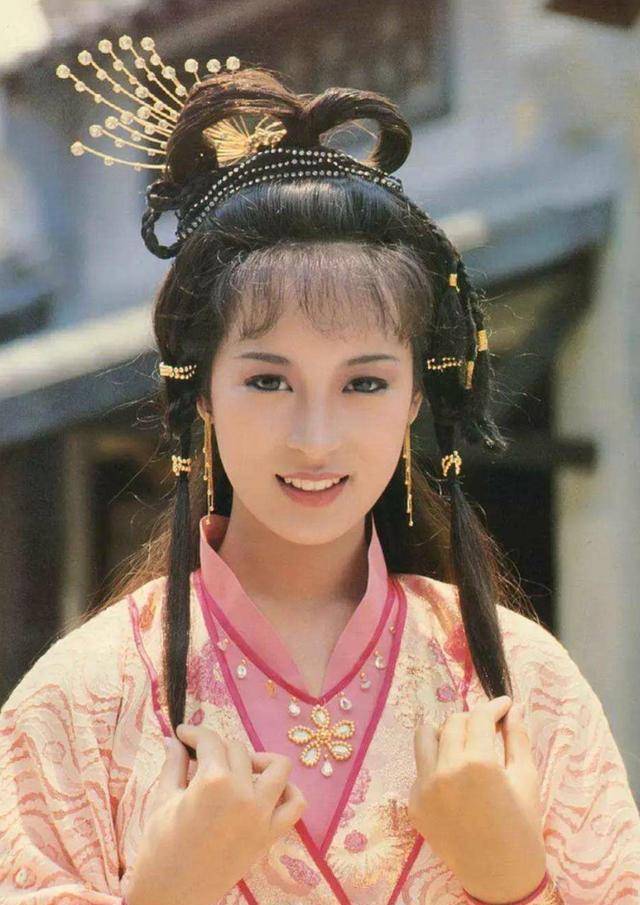 7位香港早期冷门古装美女,有人晚节不保,有人成了脱星_汪明荃_余安安