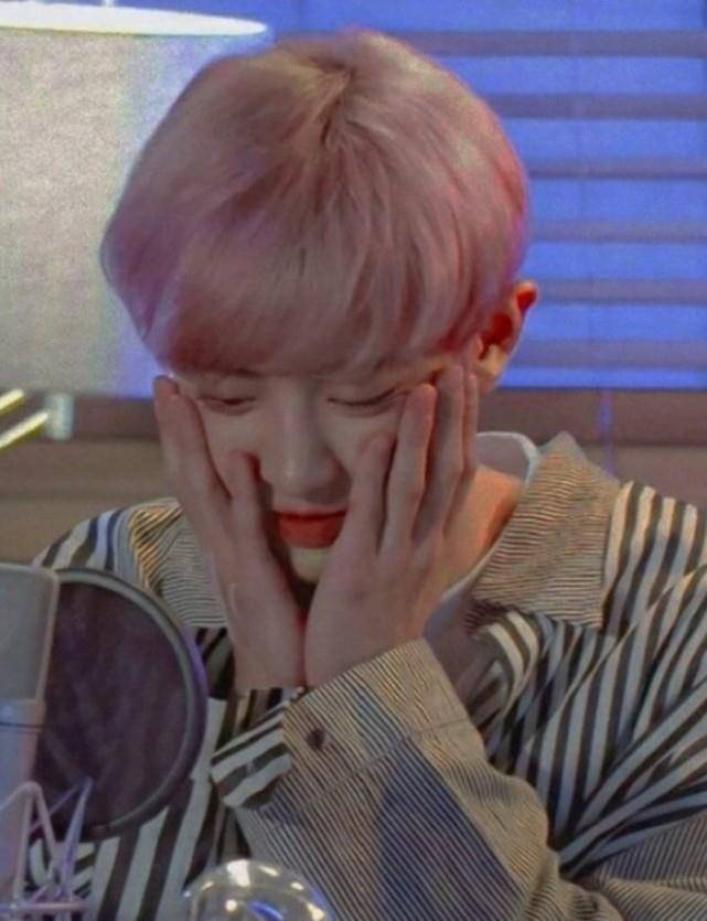 朴灿烈发福不少啊!