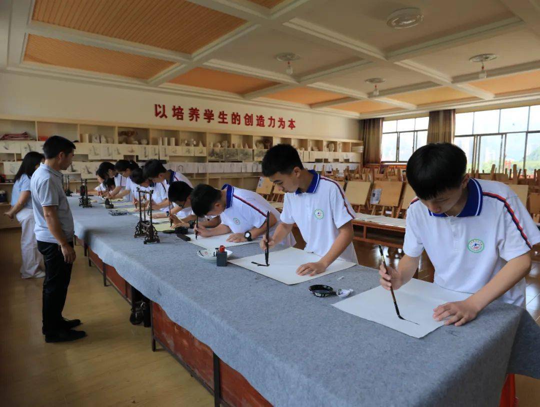 开学第一课,书法绘画警示毒品危害_禁毒_江口县_第三中学