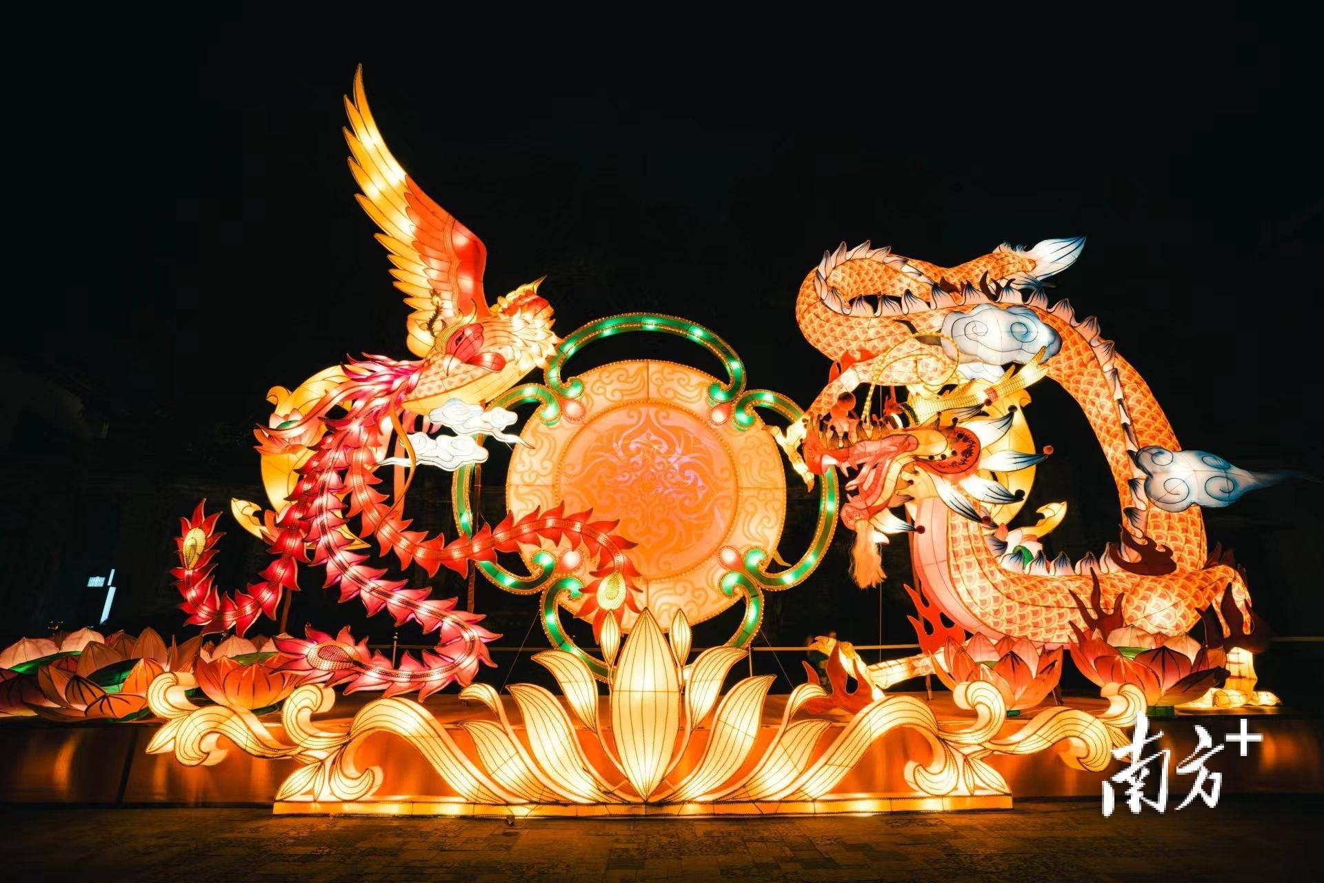 禅城邀你夜逛岭南灯会,赏非遗灯饰_佛山_彩灯_传统