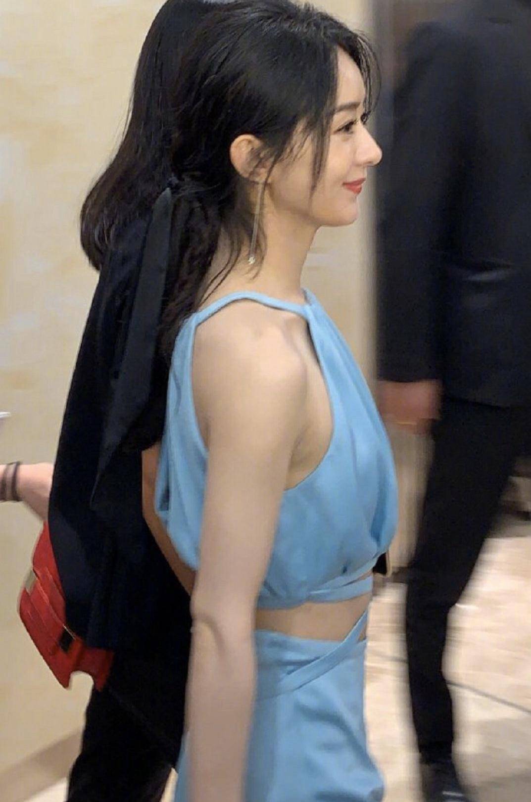 赵丽颖晒写真美照!