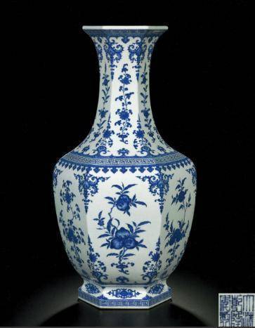 大清乾隆年制青花瓷器真品特征如何鉴定真假？_清代_雍正_时期