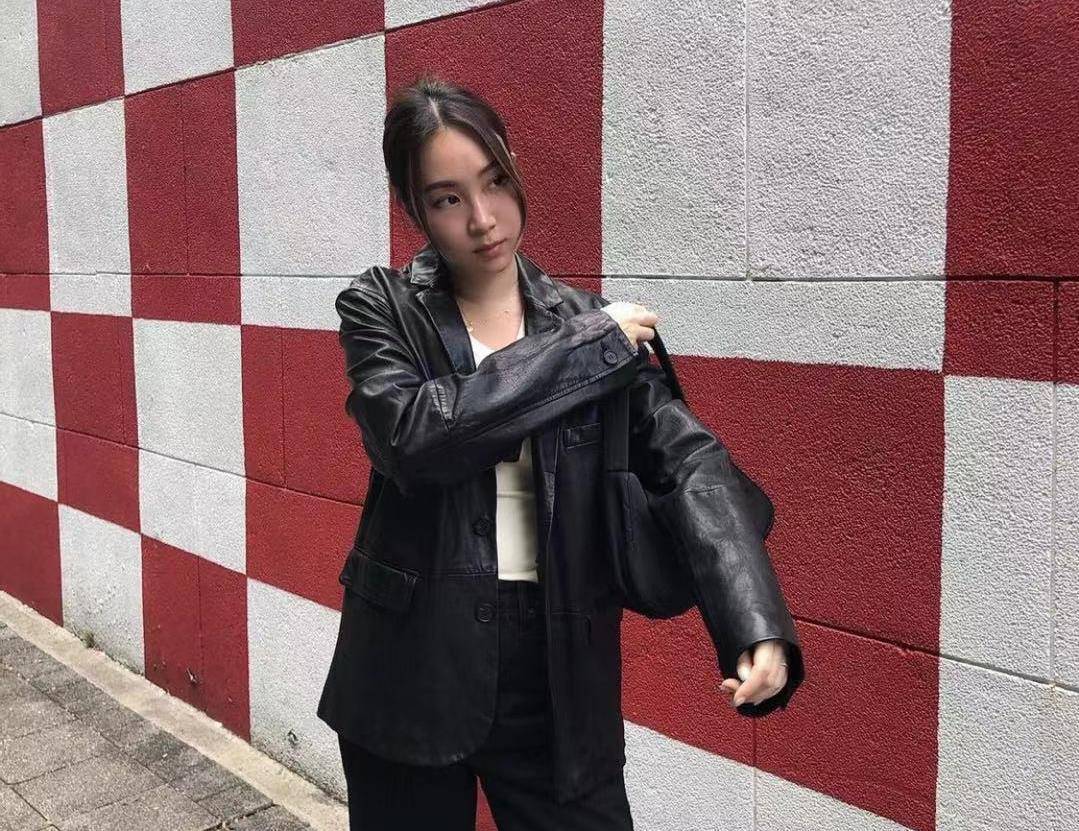 与妻子庆祝结婚一周年,晒求婚领证画面甜到鼾_melinda_郭采洁_大陆
