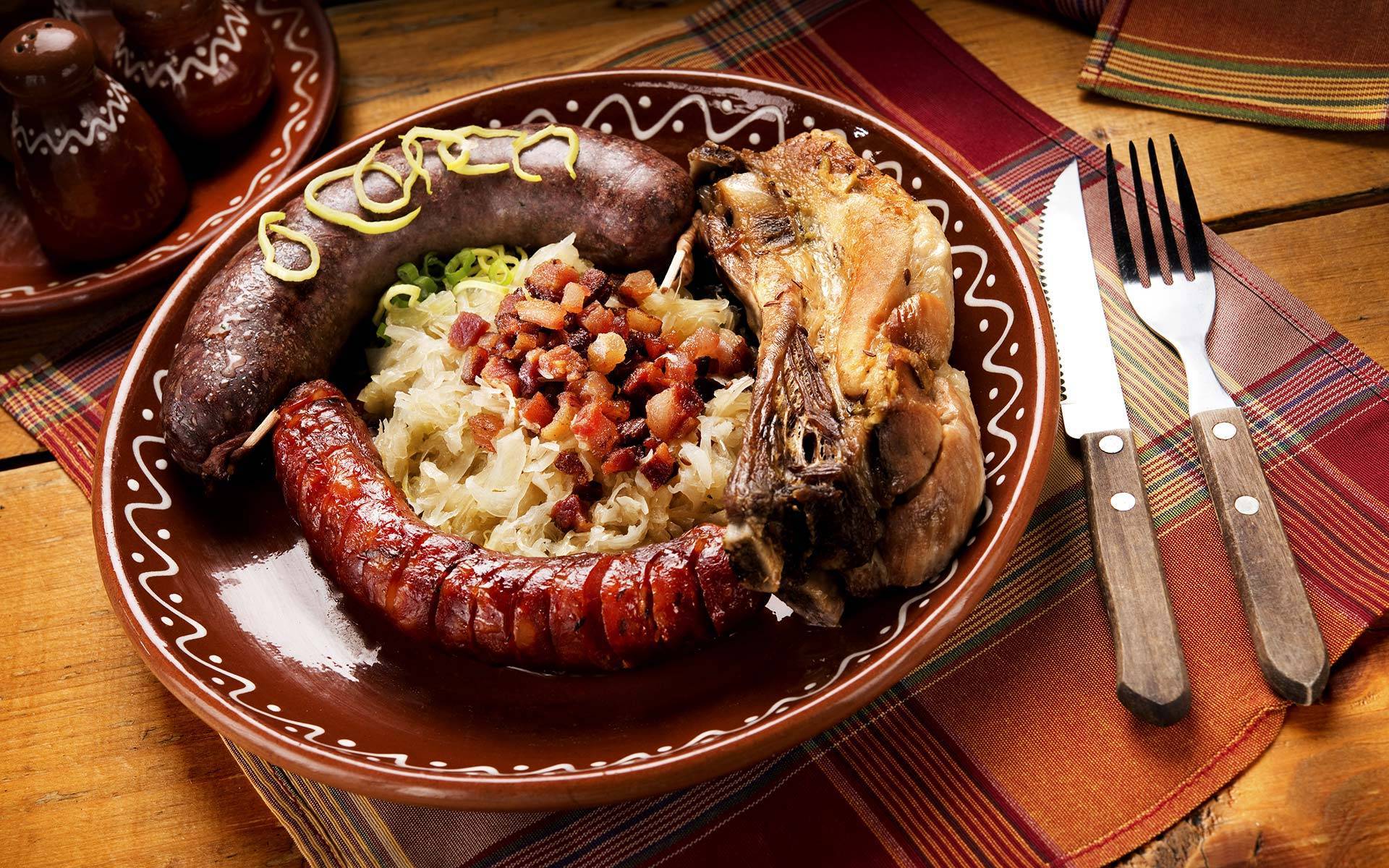 斯洛伐克终极美食指南:揭秘中欧心脏国家的传统美食_土豆_食用_主菜