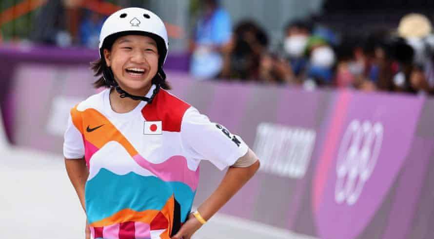 日本13岁的西屋红叶获得奥运女子街头滑板金牌_滑冰_选手_leal