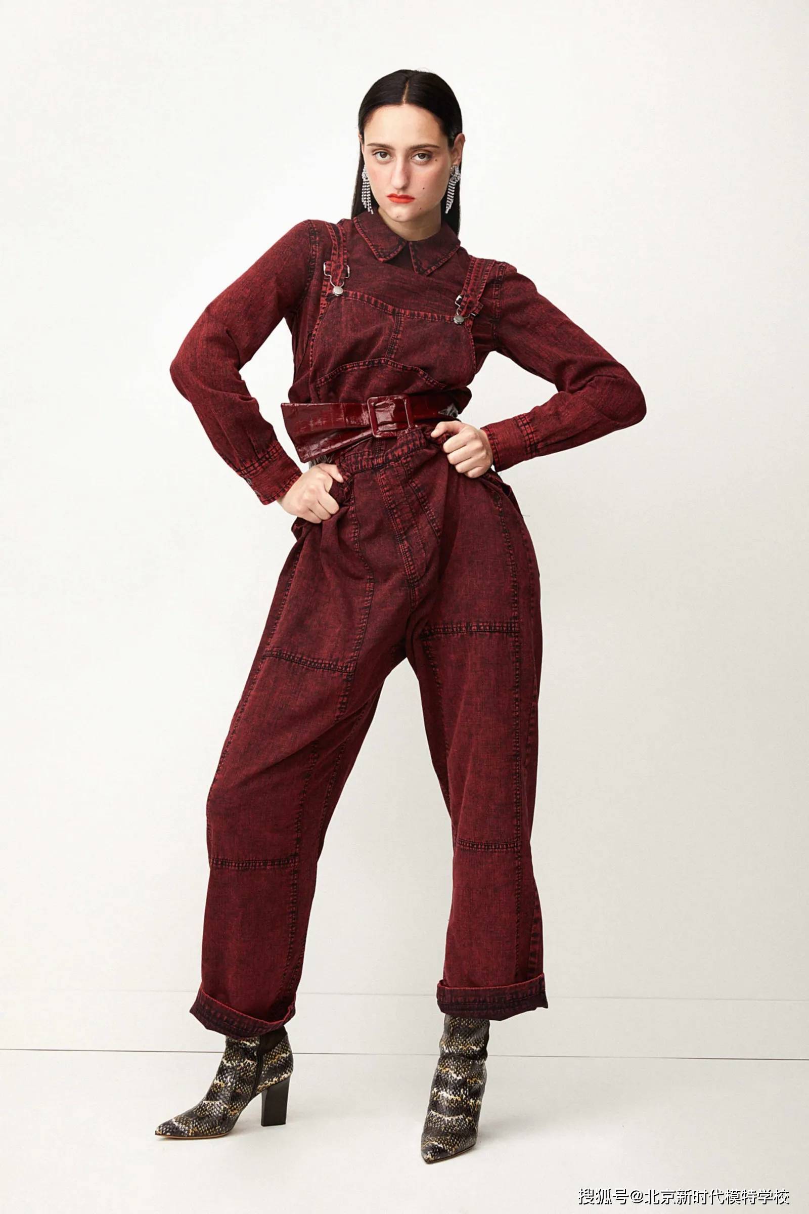 大家对职业模特了解多少?_形体_产品_文化