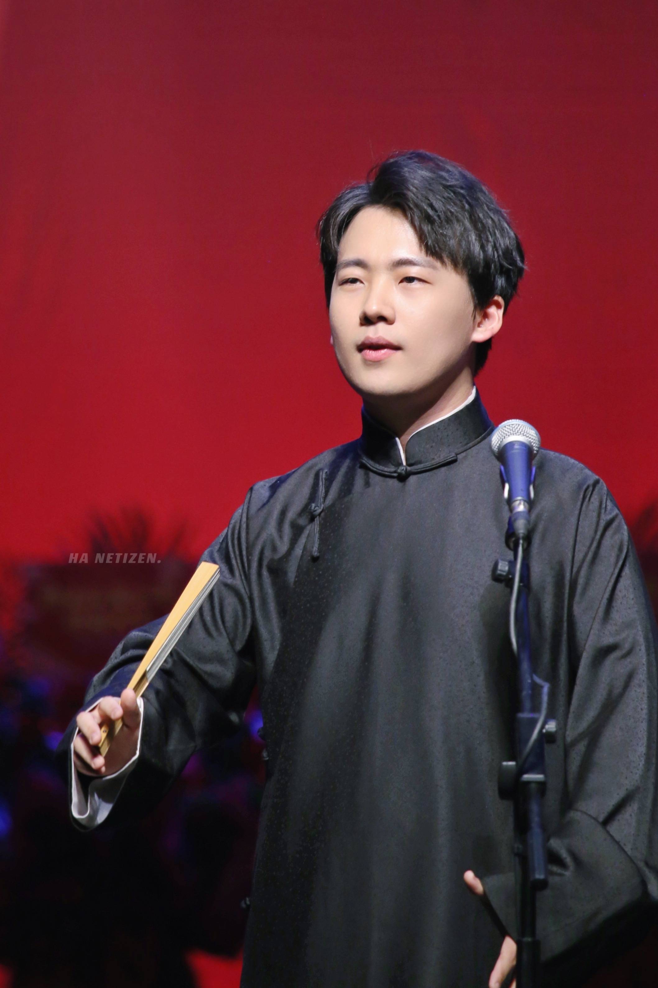 郭麒麟妹妹!张子枫票房累计破20亿,他俩有可能会搭戏吗?