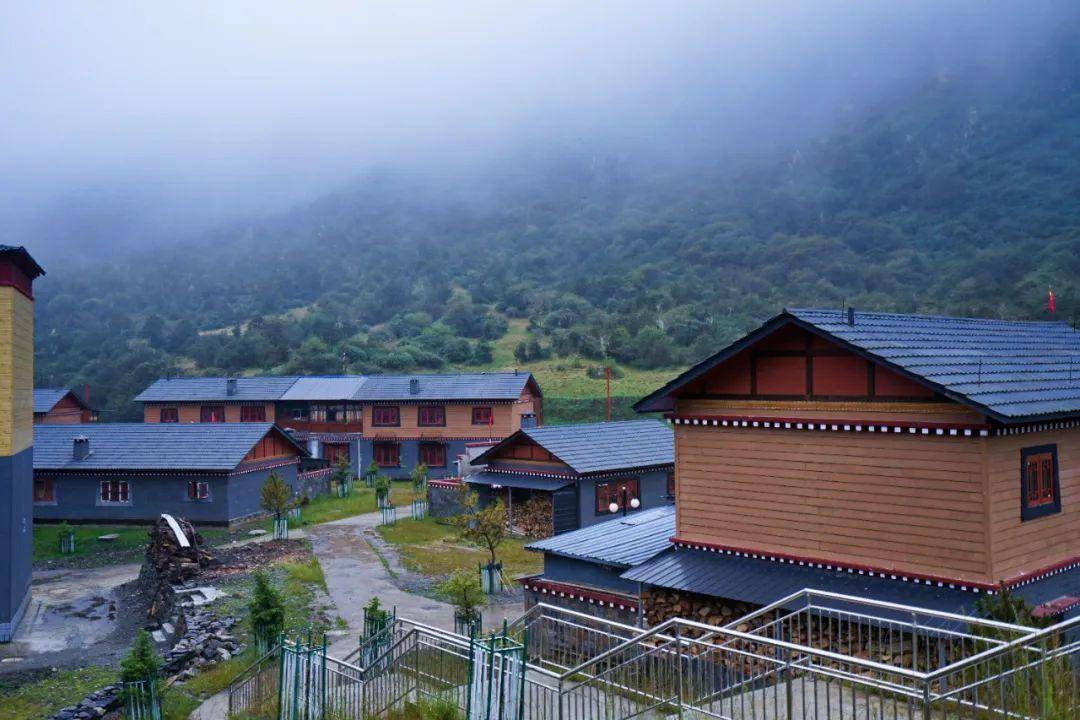 玉麦乡:紧贴中印实控线,3个藏族村民守住的国土,如今美成公园_中国