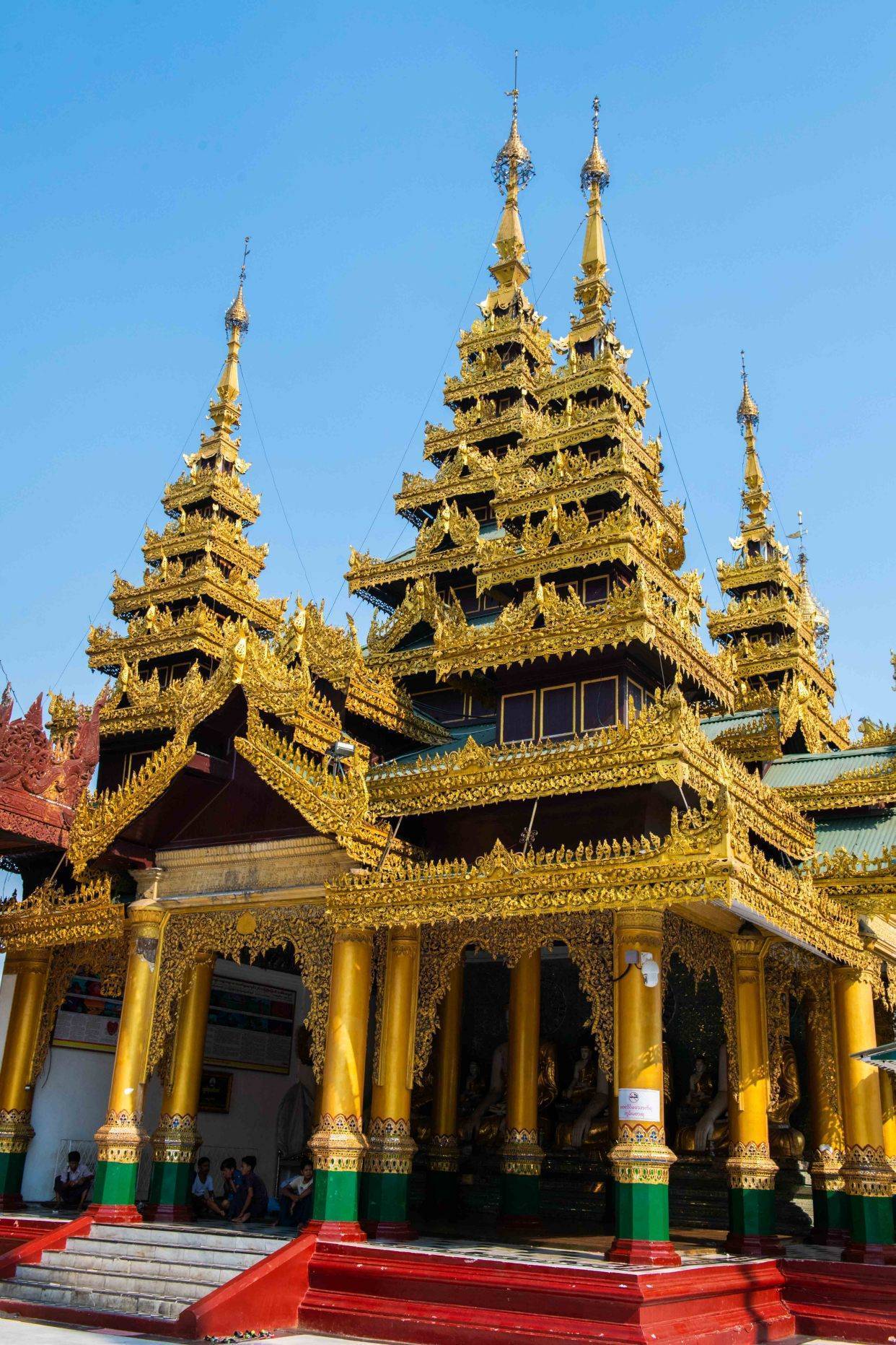 去缅甸必去的豪华寺庙:瑞光大金塔,历史悠久,被誉为艺术瑰宝_佛教