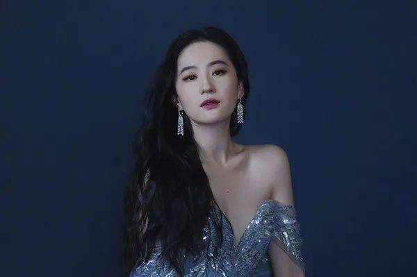 女明星_体重_身材