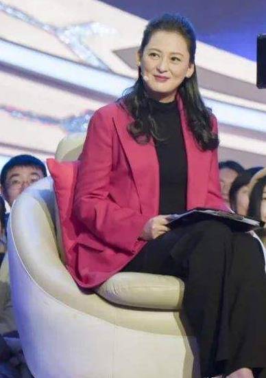 金牌制片人黄澜:因父亲一句话而改变,念念不忘92岁的画家老师_生活