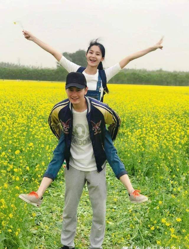 明星小夫妻王媛可王雨:我们是幸福的"422大家庭"_父母_北京_儿子