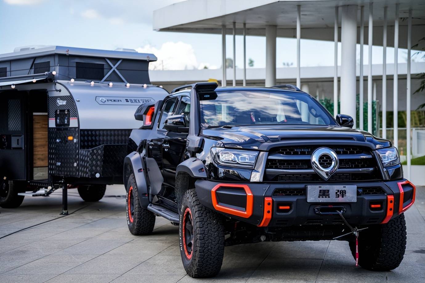 如何开启一场秋天的越野之旅,长城炮黑弹为你解答_方面_辅助_发动机的