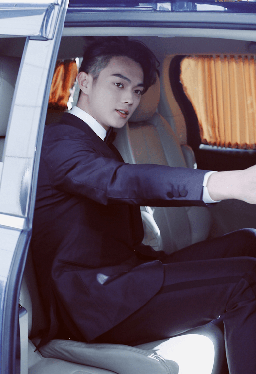 许凯数据组卷款跑路,看完许凯空降的操作,为什么喜欢他全明白了_事情