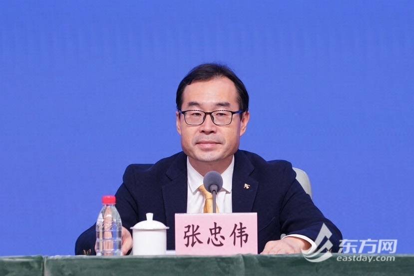 张忠伟表示,示范区处两省一市交界处,交通基础设施相对薄弱,互联互通