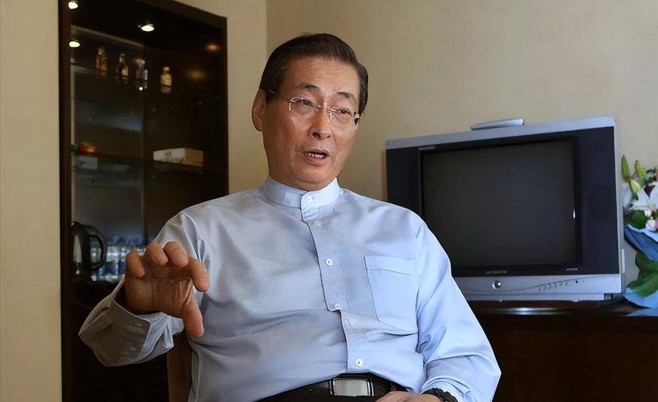 从台湾竹联帮总护法到爱国志士"白狼"张安乐的黑白红三色人生_陈启礼